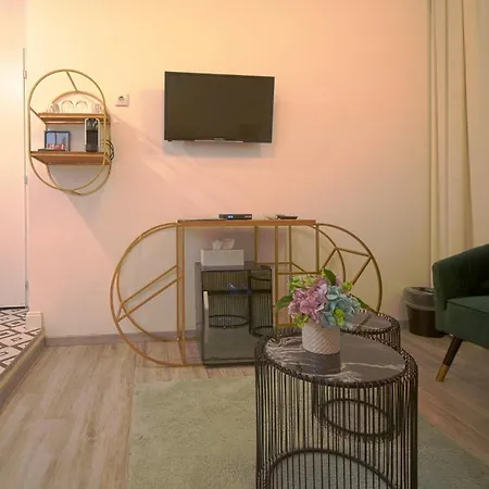 W Urban فندق مبيت وإفطار