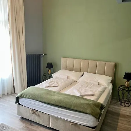 Nocleg ze śniadaniem W Urban 4*